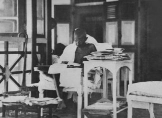 Amazing Facts about the life of Mahatma Gandhi gandhi facts